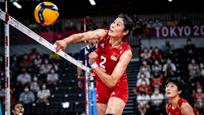 奥运会女子排球决赛全场高清回放视频截图，中国队队员扣球瞬间